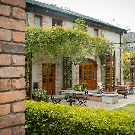 Croneybyrne Courtyard Villa Clara Exterior photo