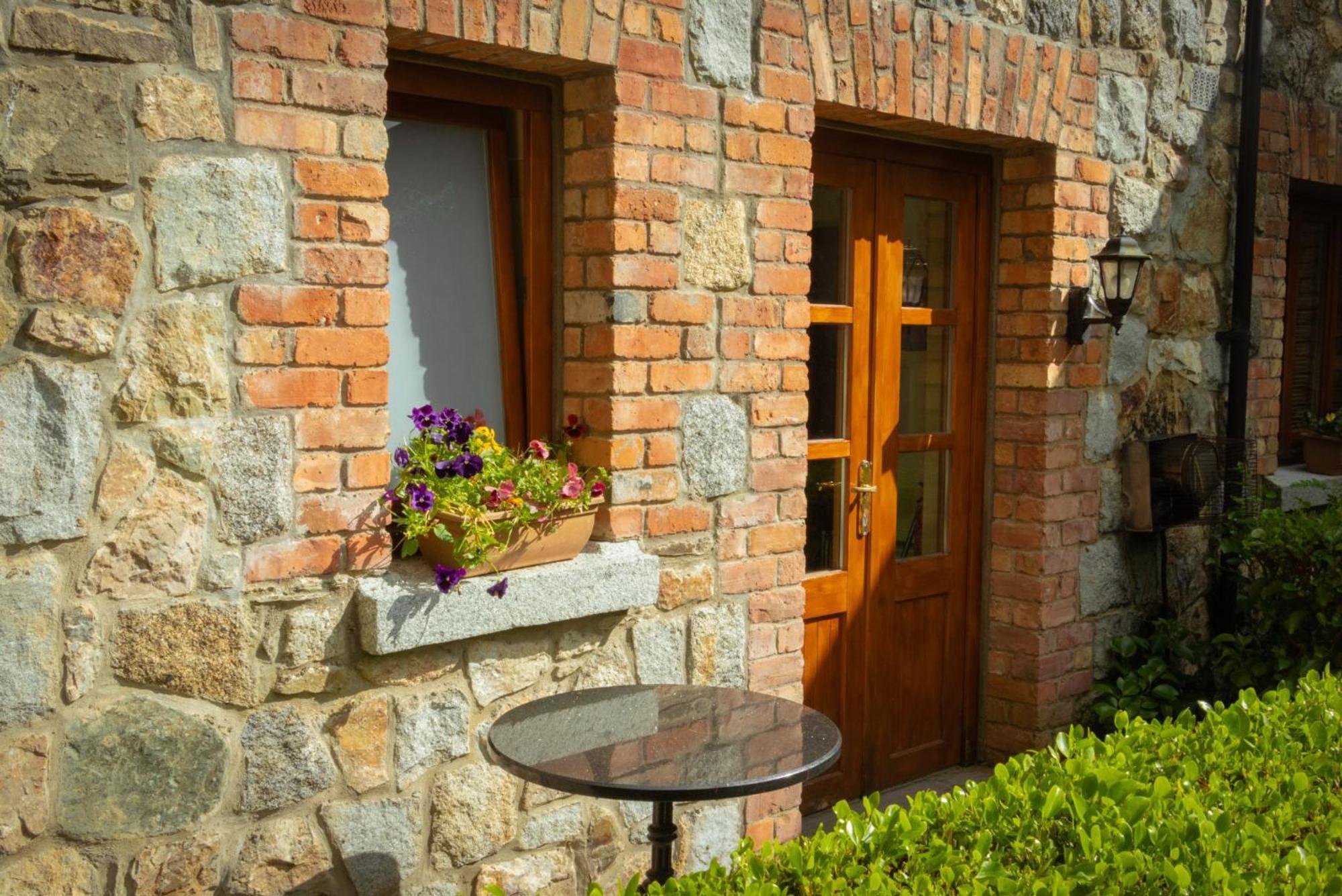 Ferienhaus Croneybyrne Courtyard
