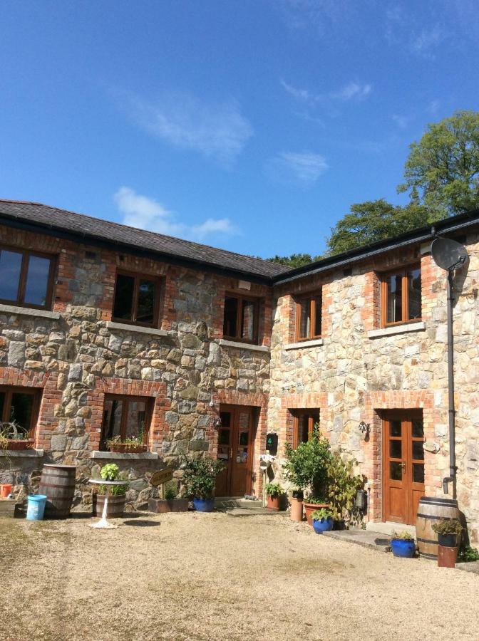Croneybyrne Courtyard Ferienhaus Clara